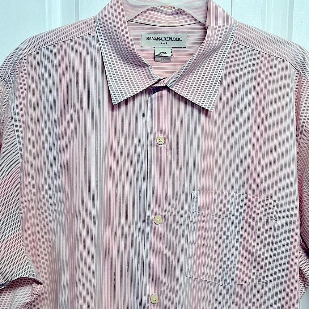 Banana Republic very good