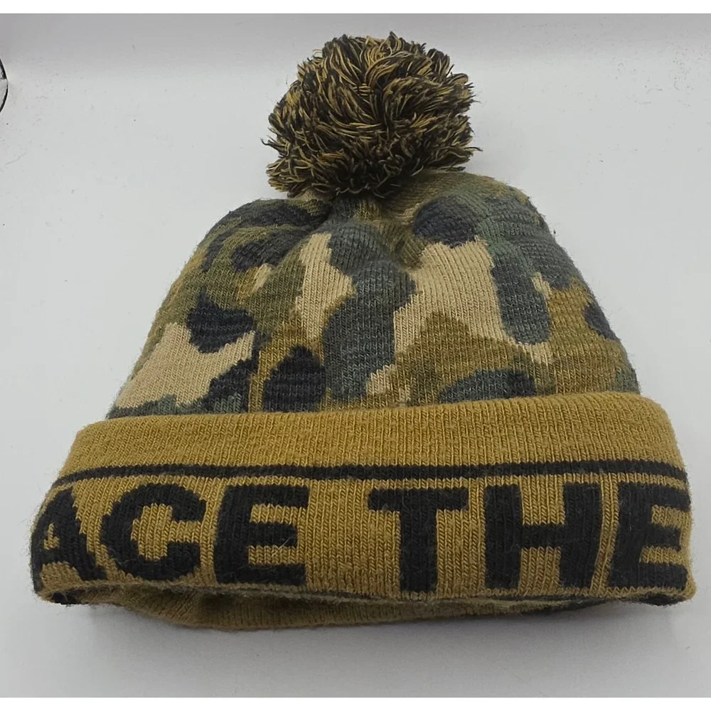 The North Face wrap your