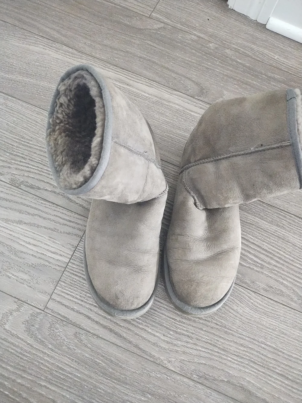 UGG authentic short