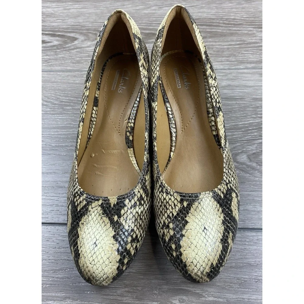 Clarks women snakeprint