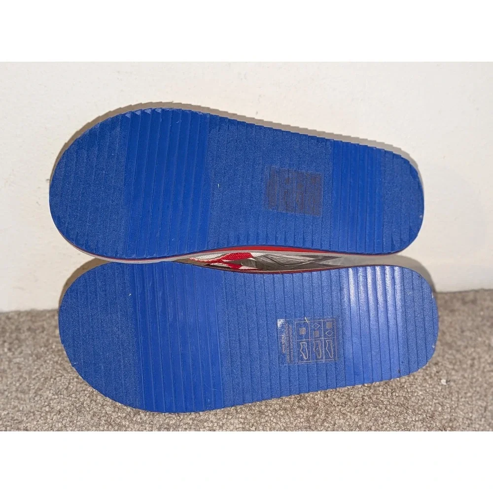 Crewcuts‎ J.Crew Boys Shark Tooth Flip Flop Sandals Grey Red Kids Size 5 NEW