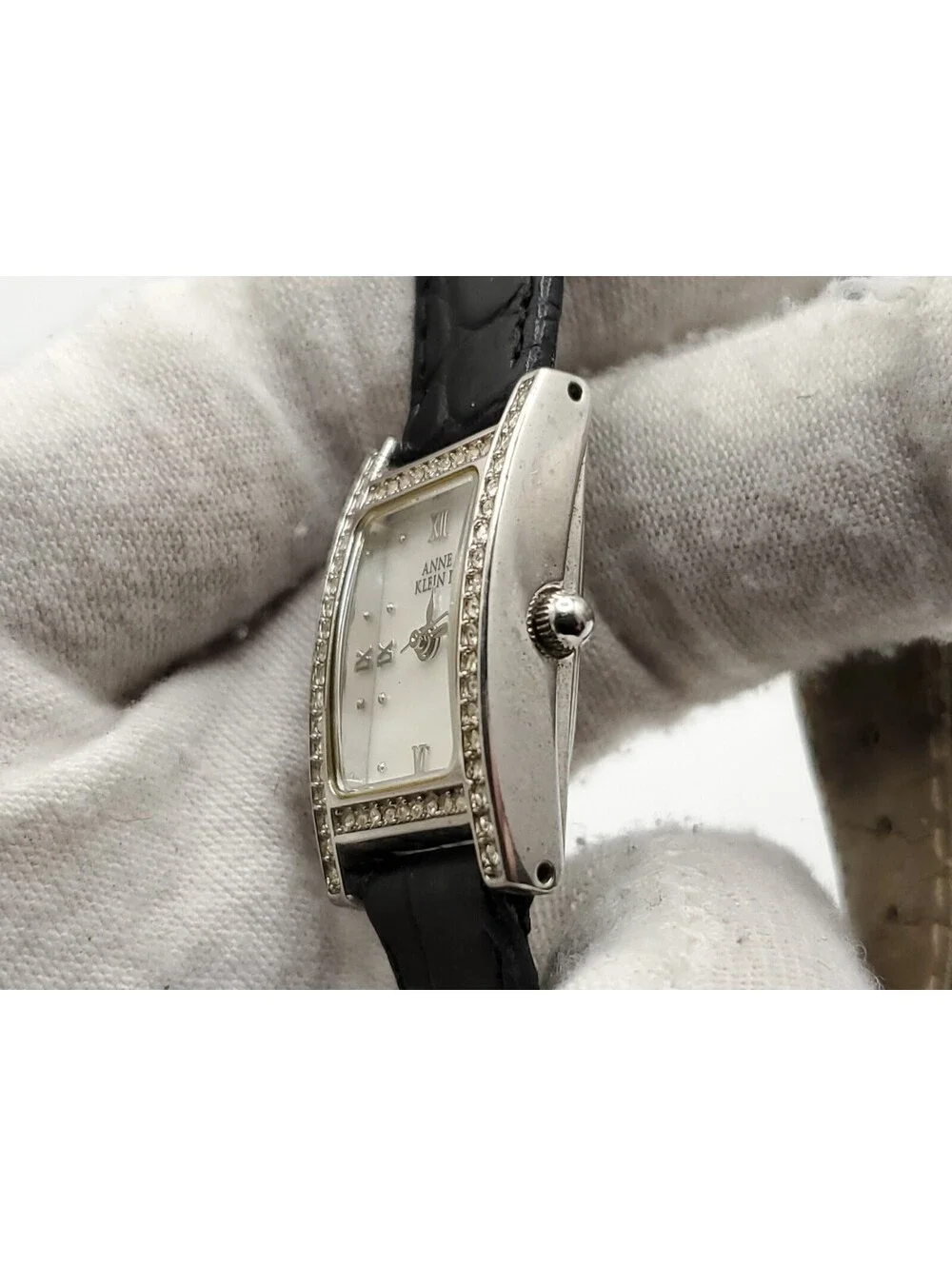 Anne Klein new battery