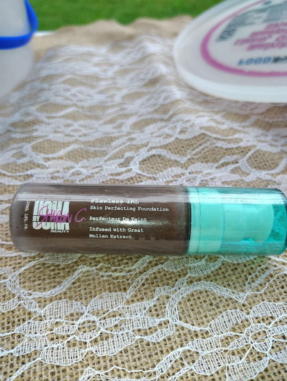 NWT UOMA by Sharon C Flawless IRL Skin Perfecting Foundation - Black Pearl T1