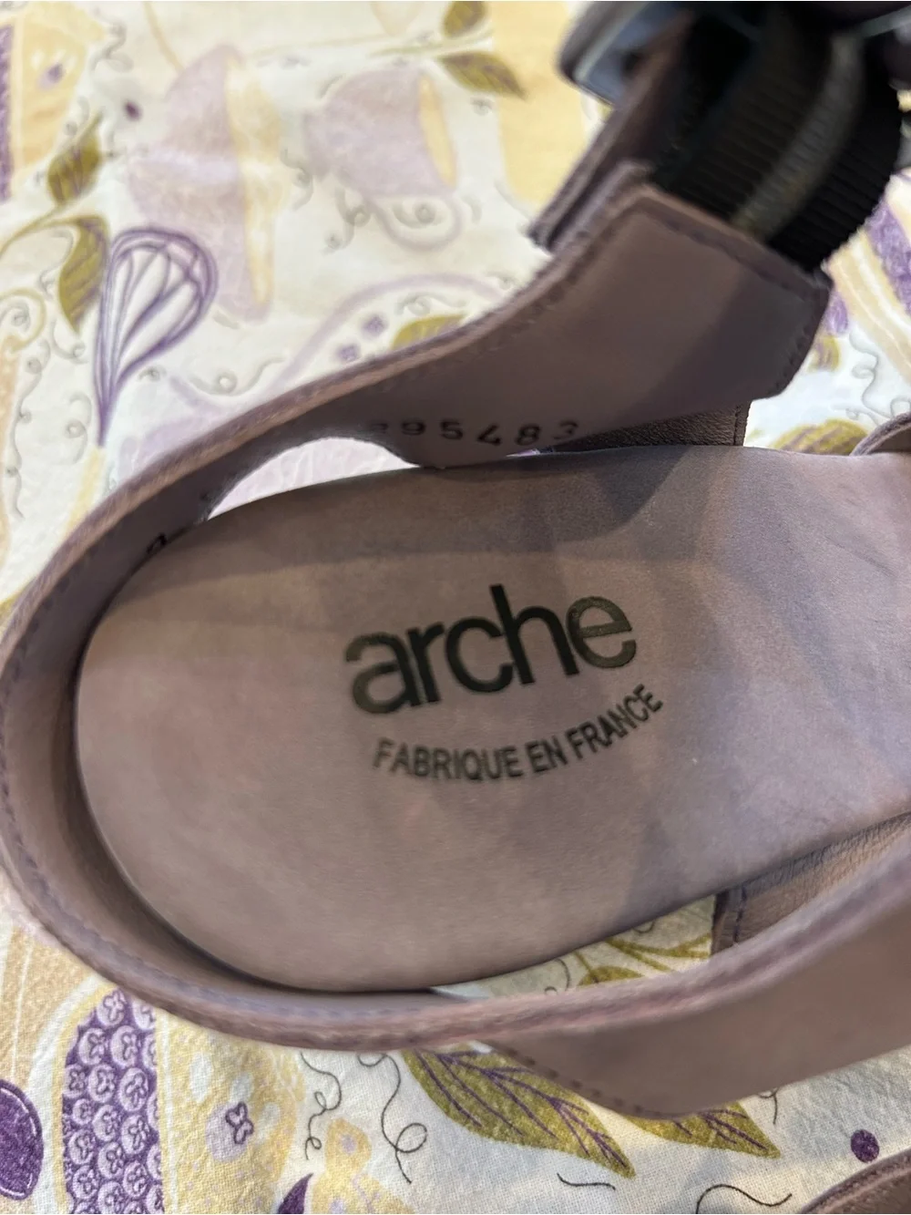 Arche suede wedge