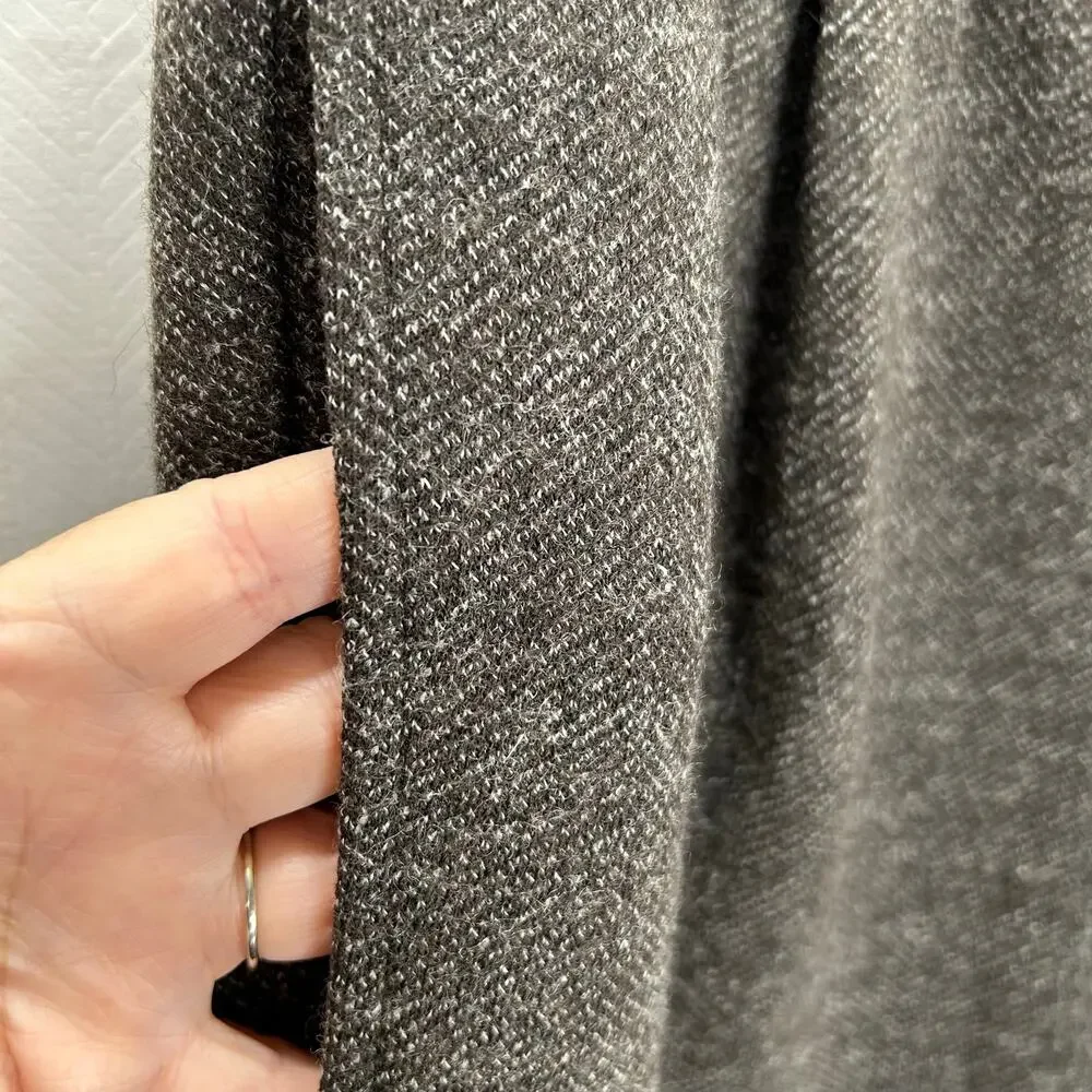 Banana Republic brown herringbone