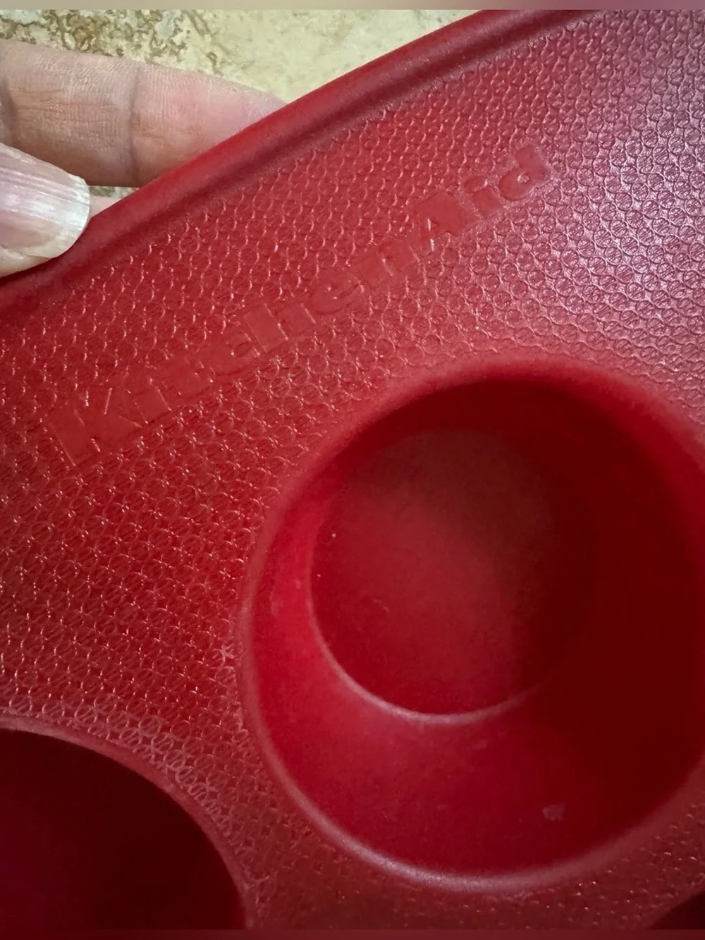 KitchenAid pieces red