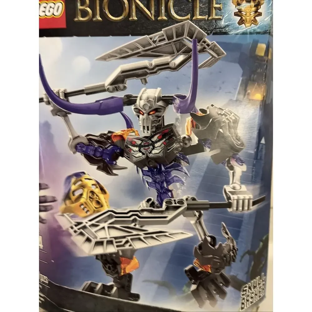 Lego bionicle skull