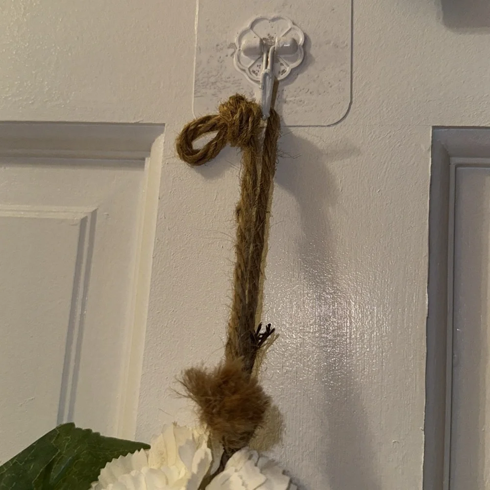 N/A flower hanger