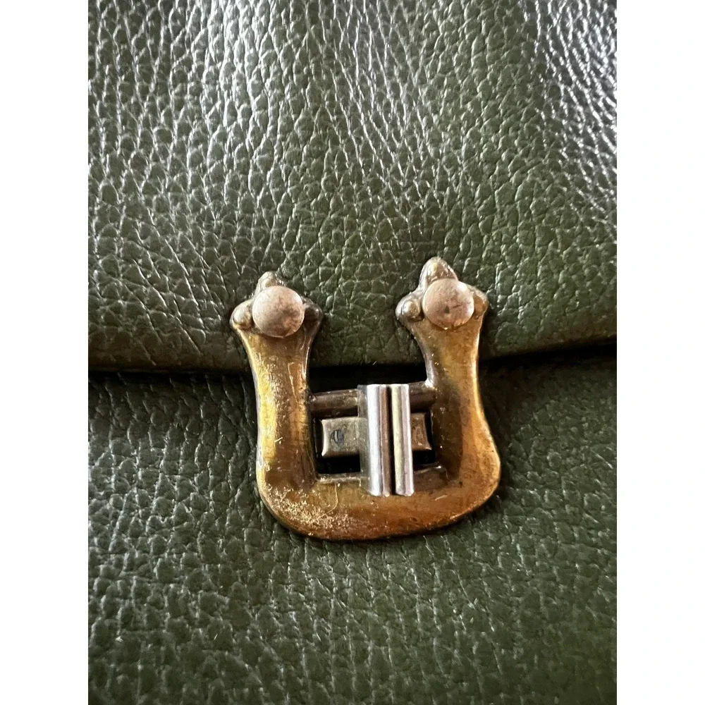 N/A vintage satchel