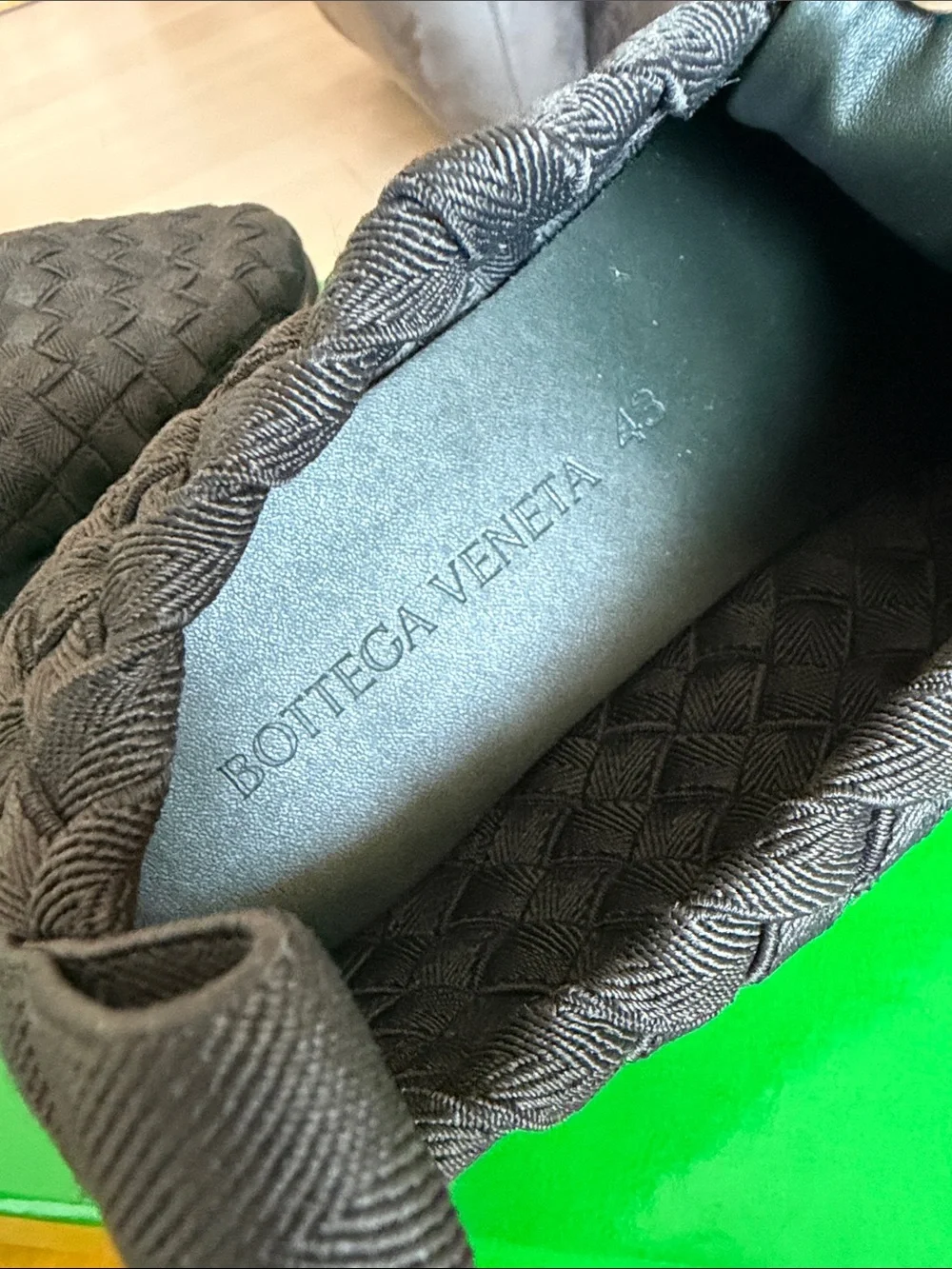 Bottega Veneta classic bottega