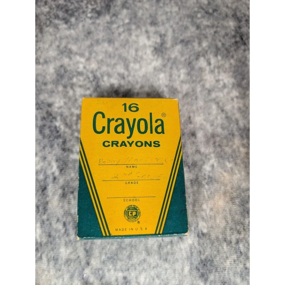 Crayola vintage crayons