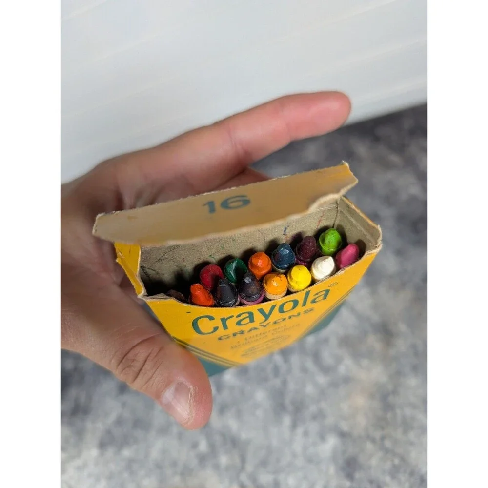 Crayola vintage crayons