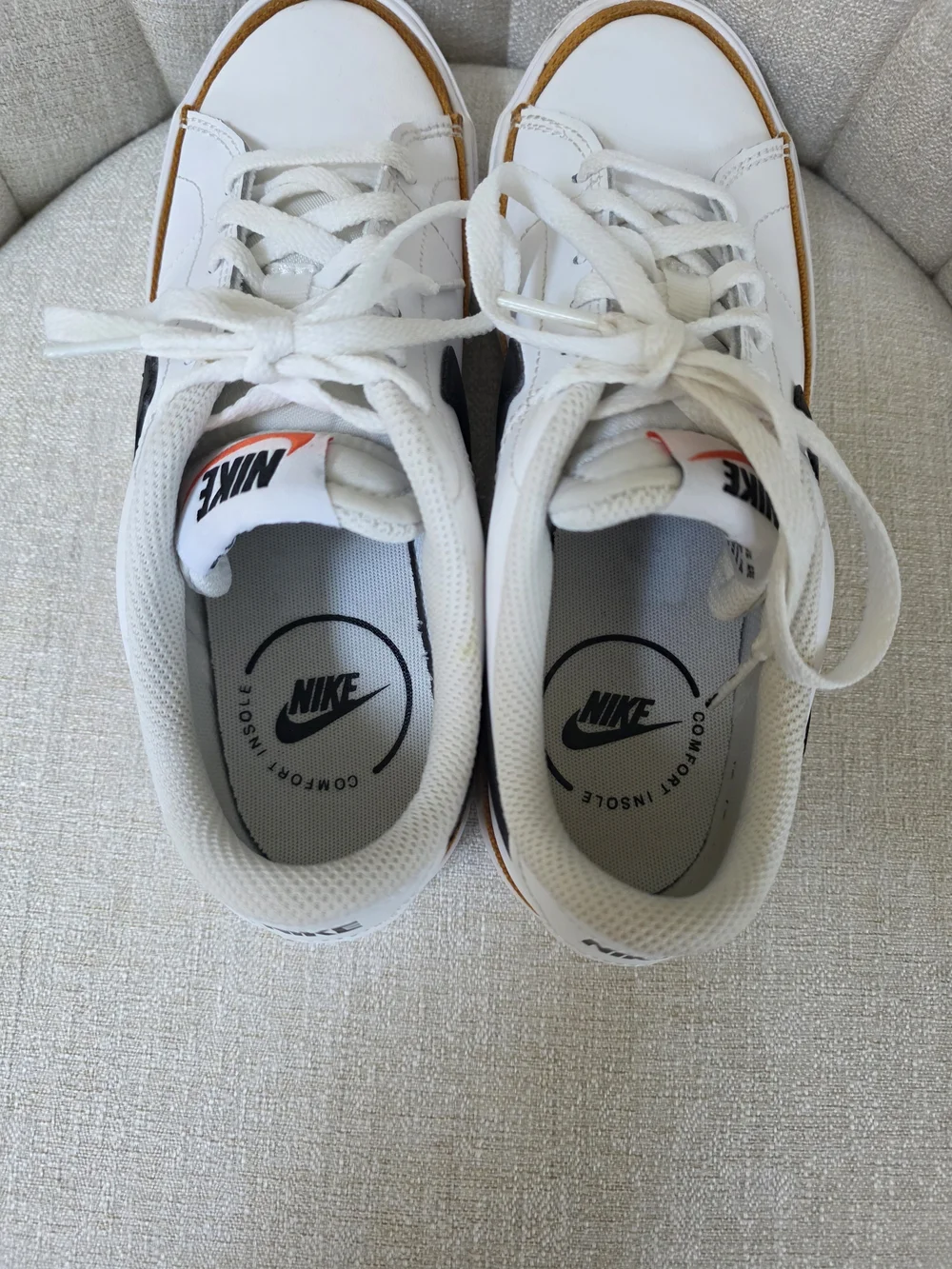 Nike like new