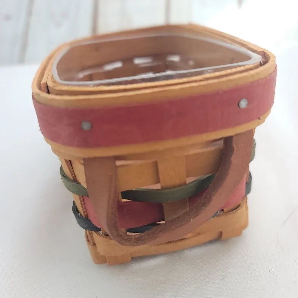 Longaberger multicolor 2000
