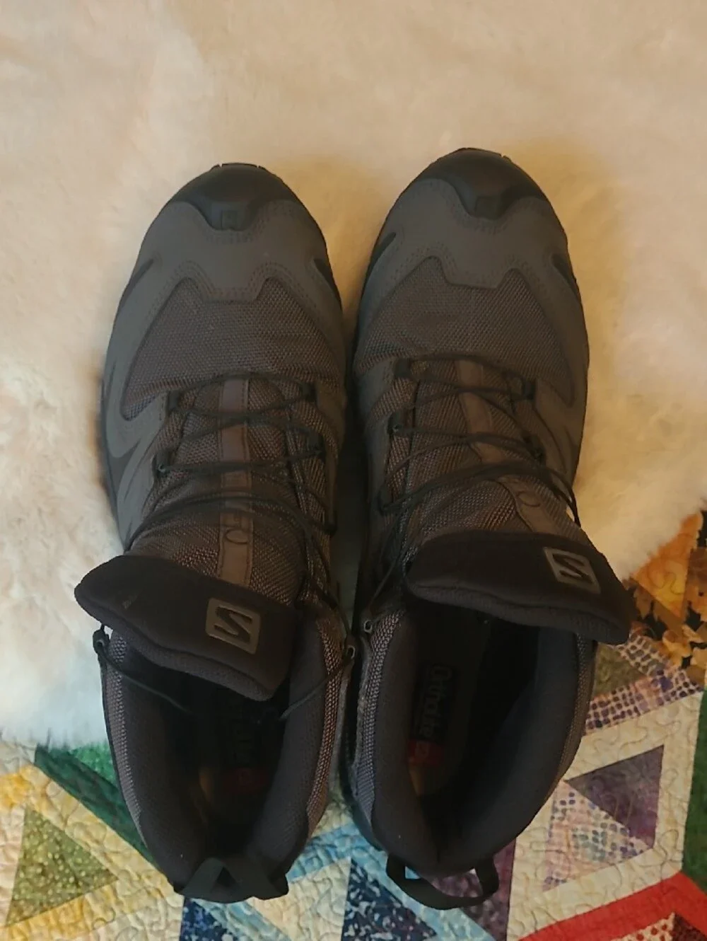Salomon item good