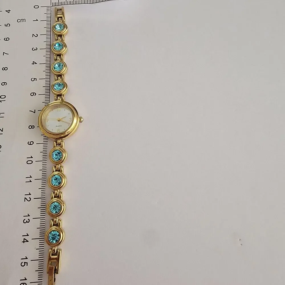 Unknown womens watch