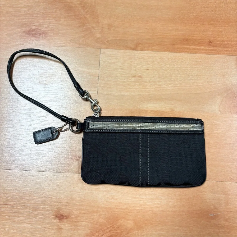 Coach beautiful black