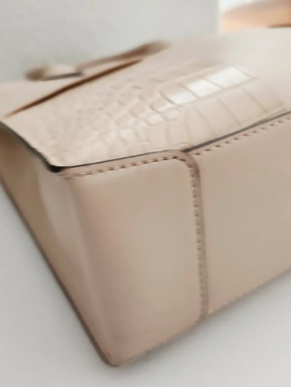 Michael Kors m59 10