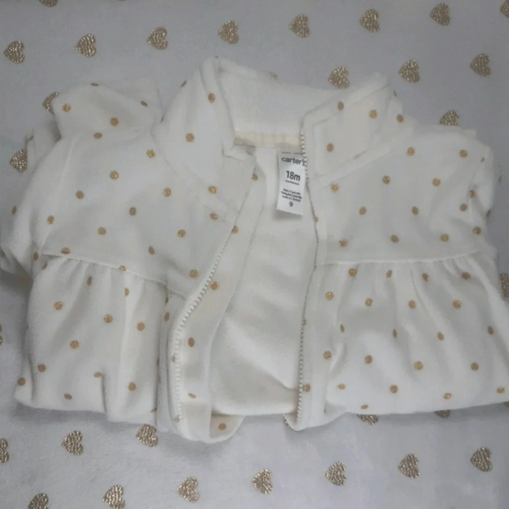 10/$40 Carter's One Piece Outfit