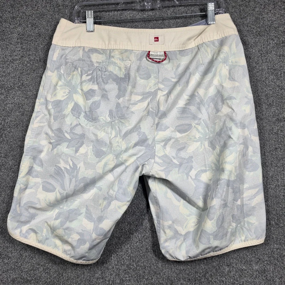 Quiksilver board shorts