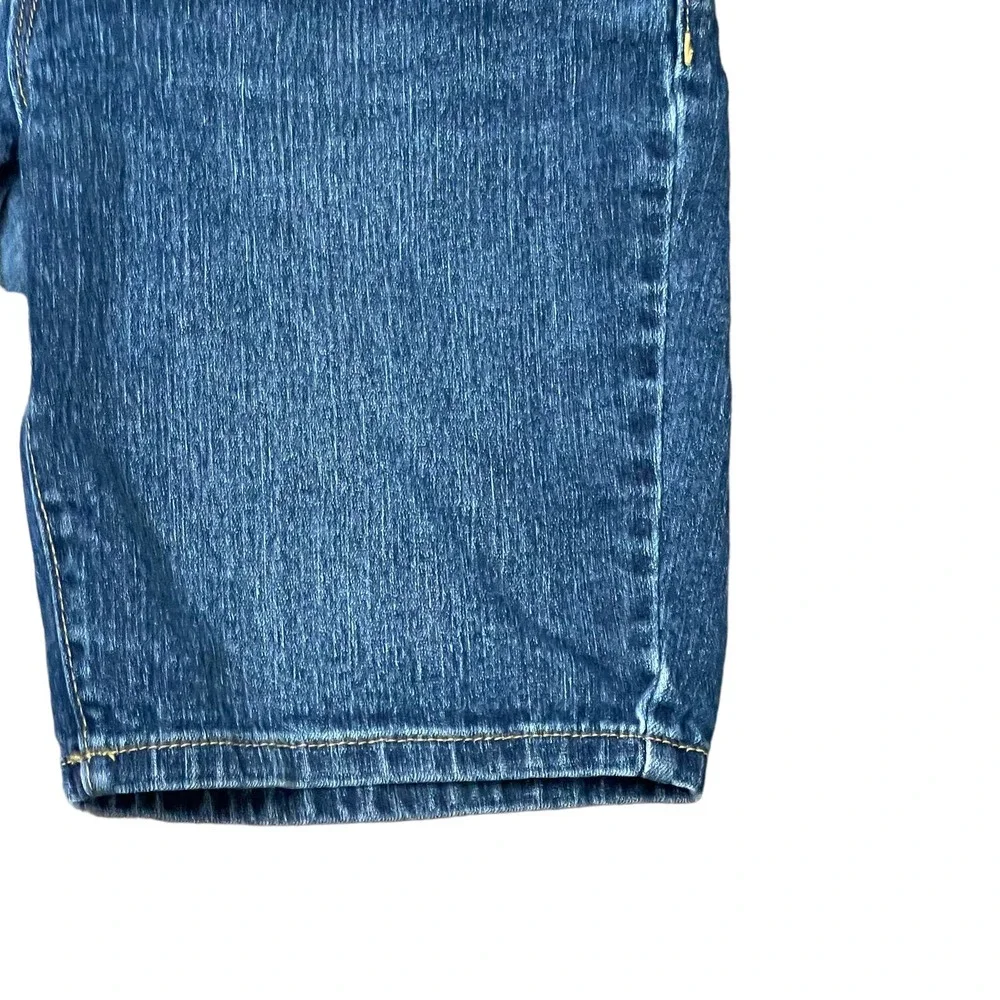 Old Navy brand old