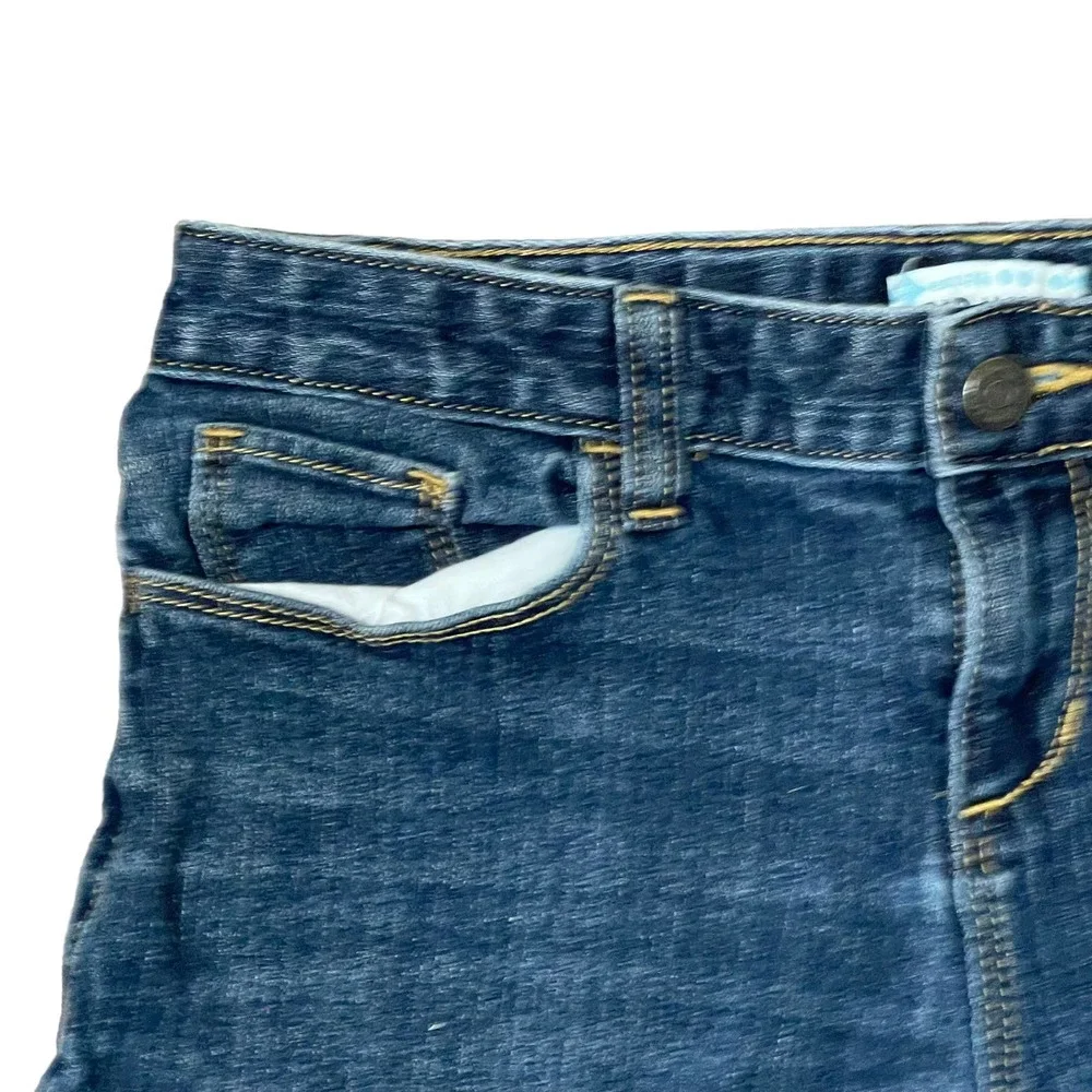 Old Navy brand old