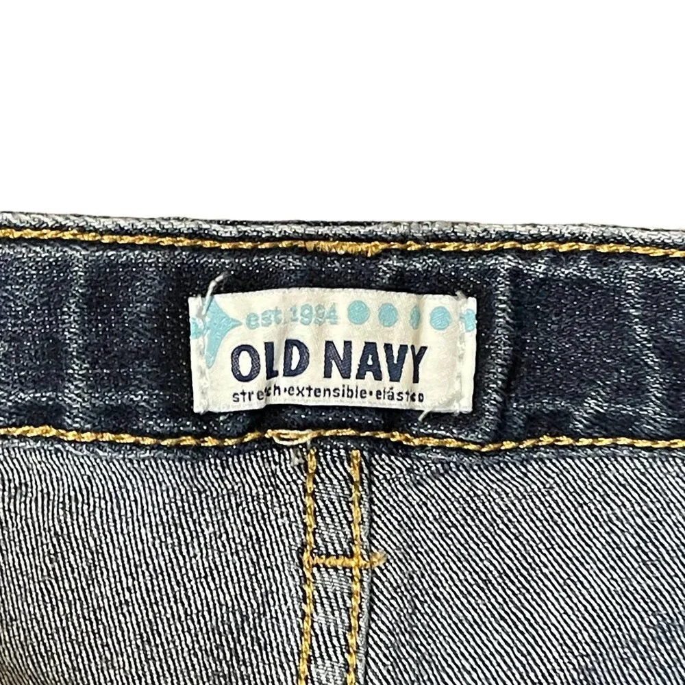 Old Navy brand old
