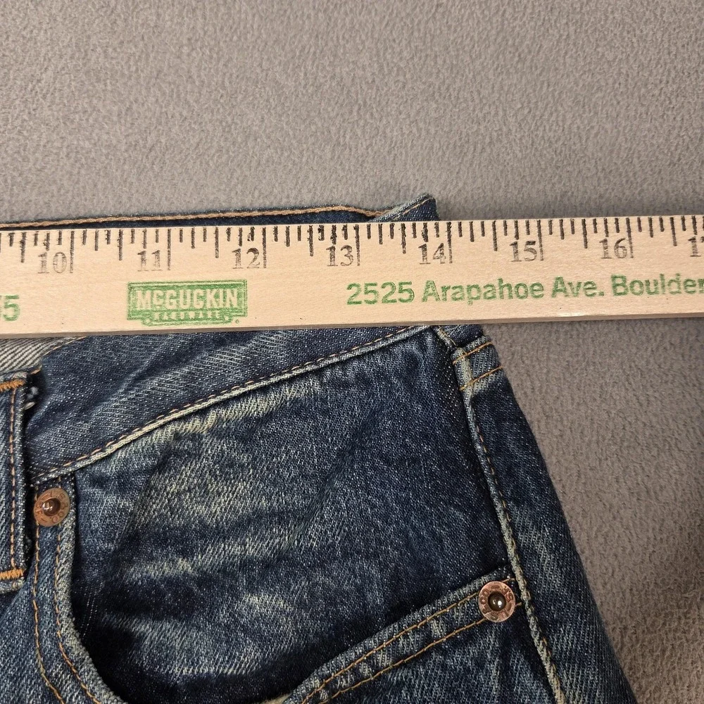 Levis important sizing