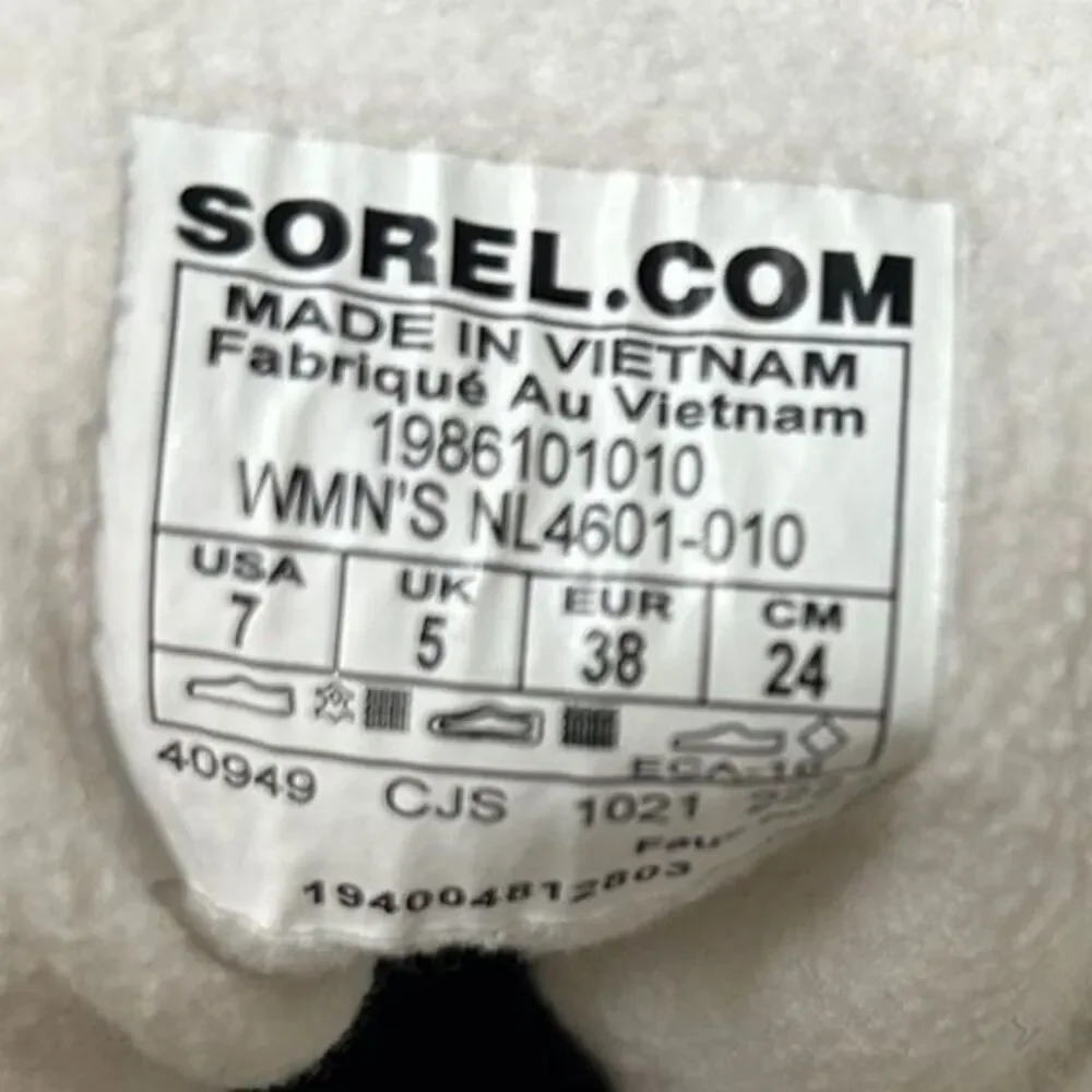 Sorel cozy sherpa