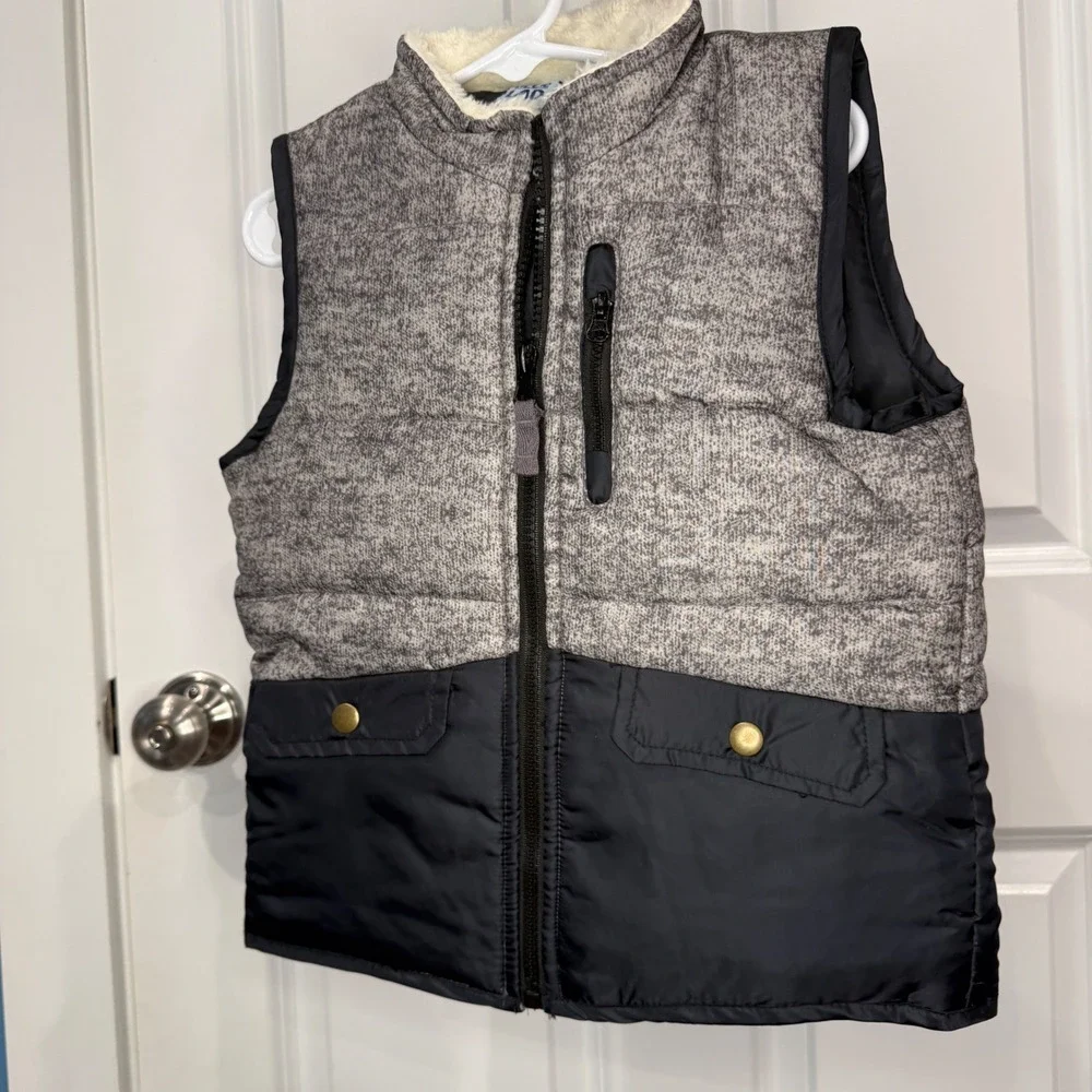 Little Lad Boys Grey Black Puffer Vest‎ Faux Shearling Collar Size 4T