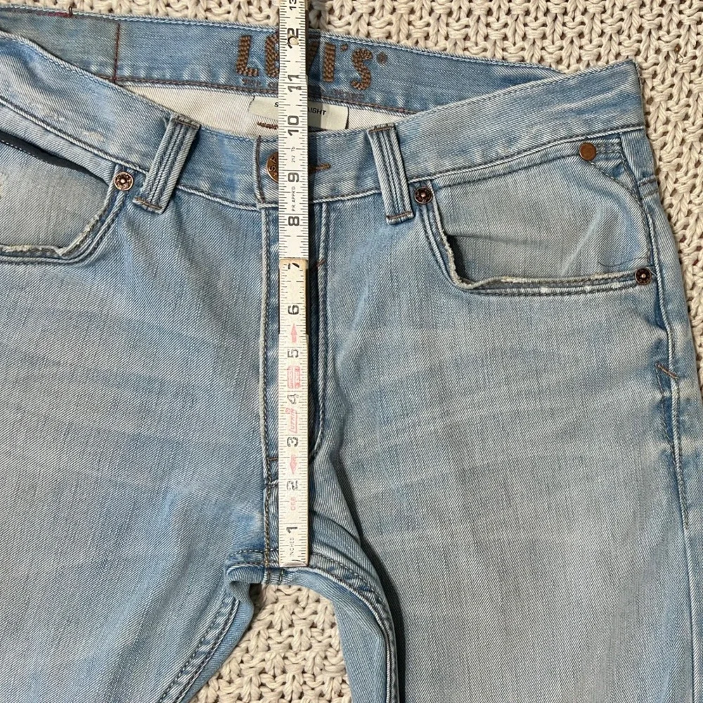 Levis good except