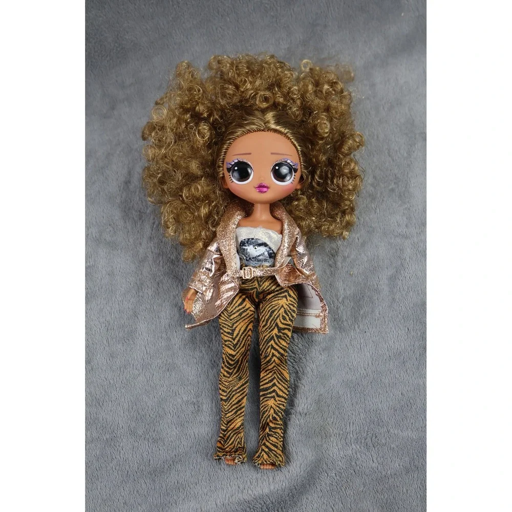 LOL Surprise Fashion‎ Doll Curly Blonde Hair Gold Jacket Tiger Pants MGA Toy
