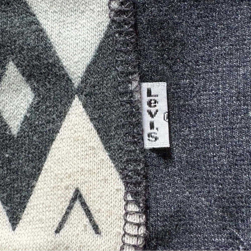 Levis stylish cozy