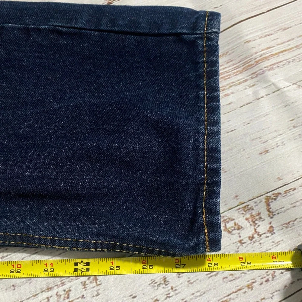 Levis description great