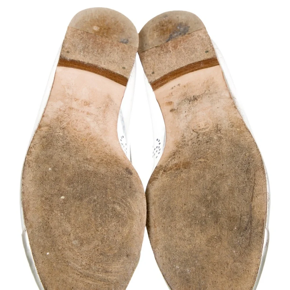 CHANEL authentic slingback