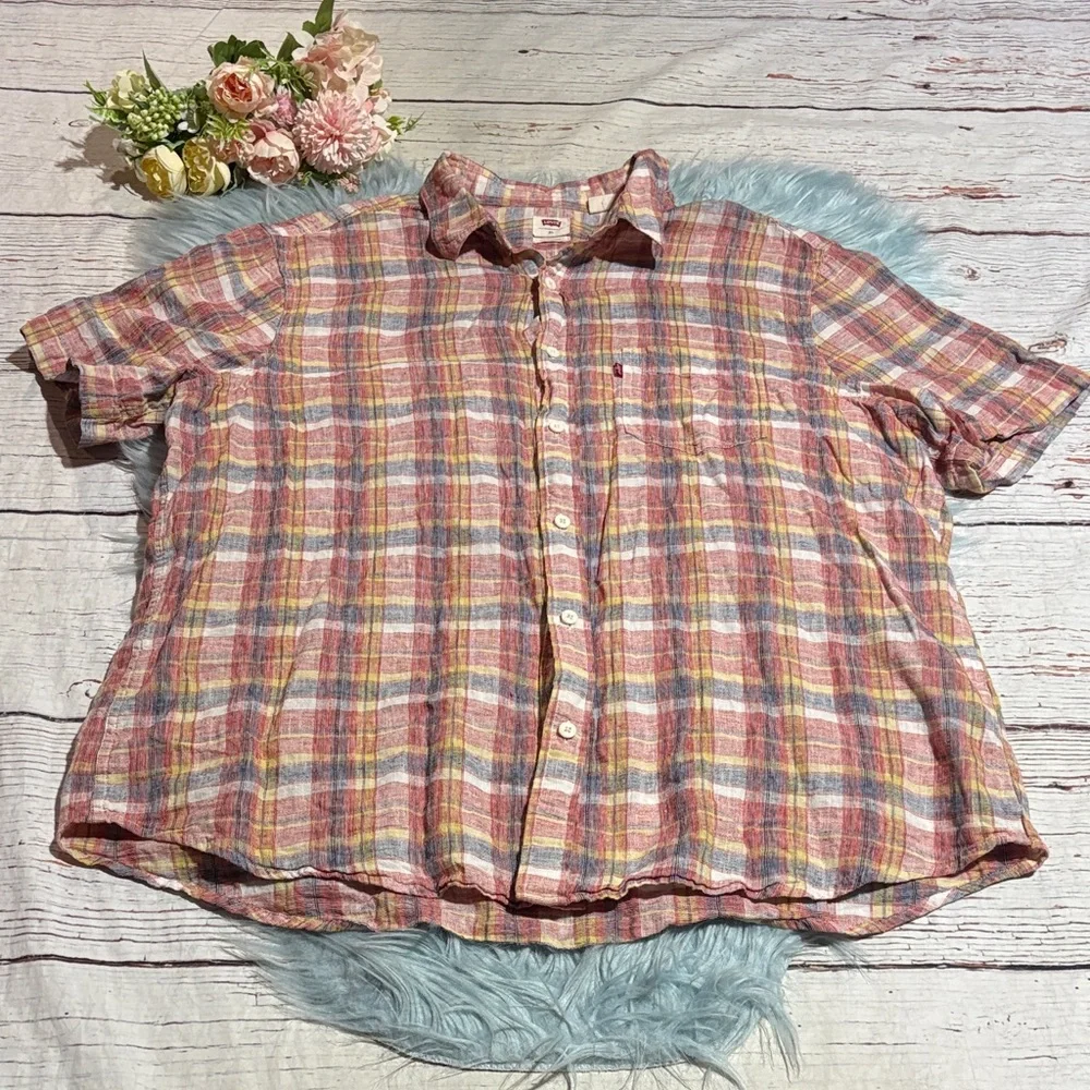Levi's Standard Fit Red and Yellow Plaid Button Down Short Sleeve Shirt sz XL