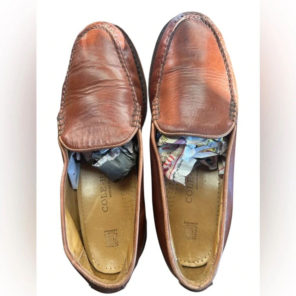 Cole Hahn/ Brown Leather loafers 9 Men 7 Women