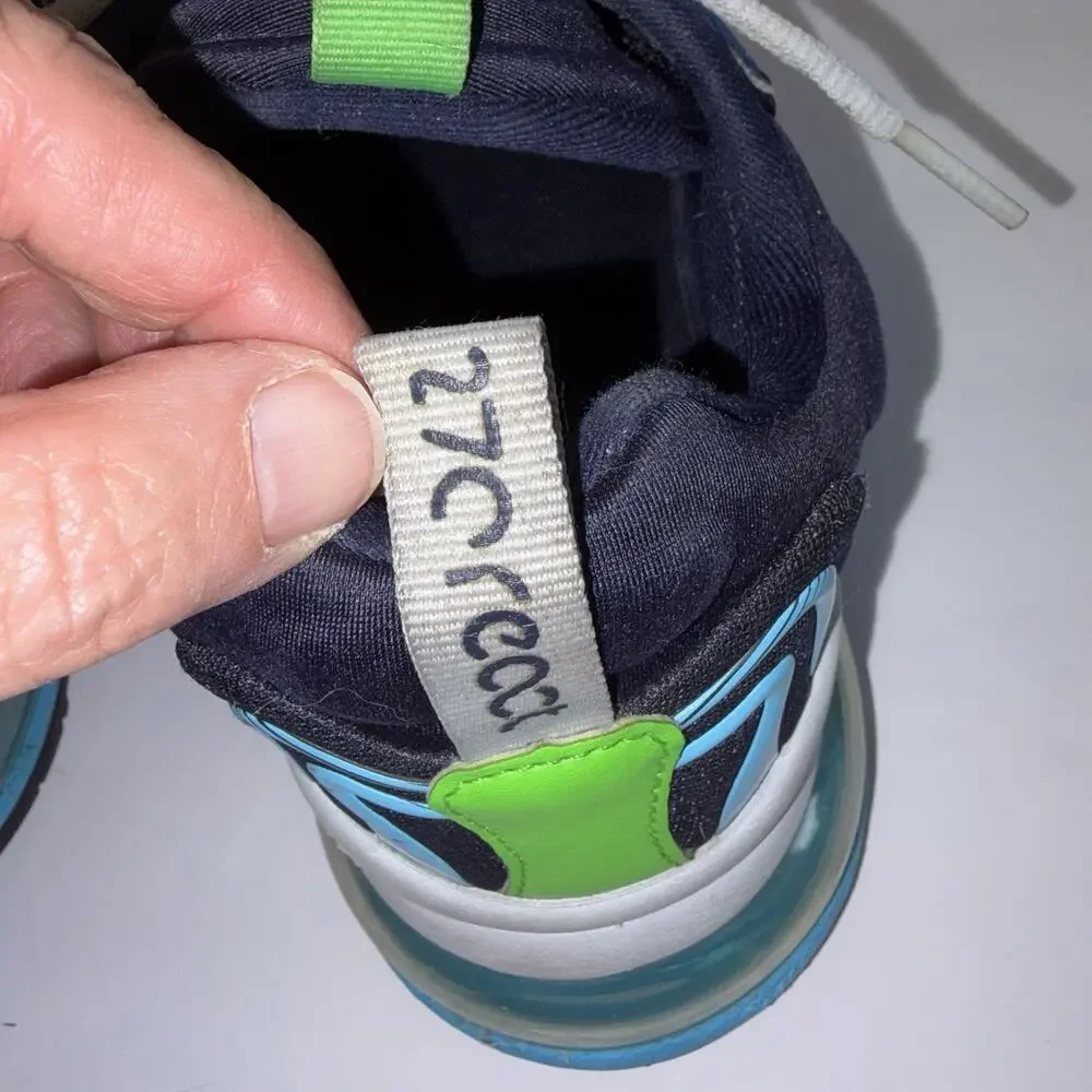 Nike product pair