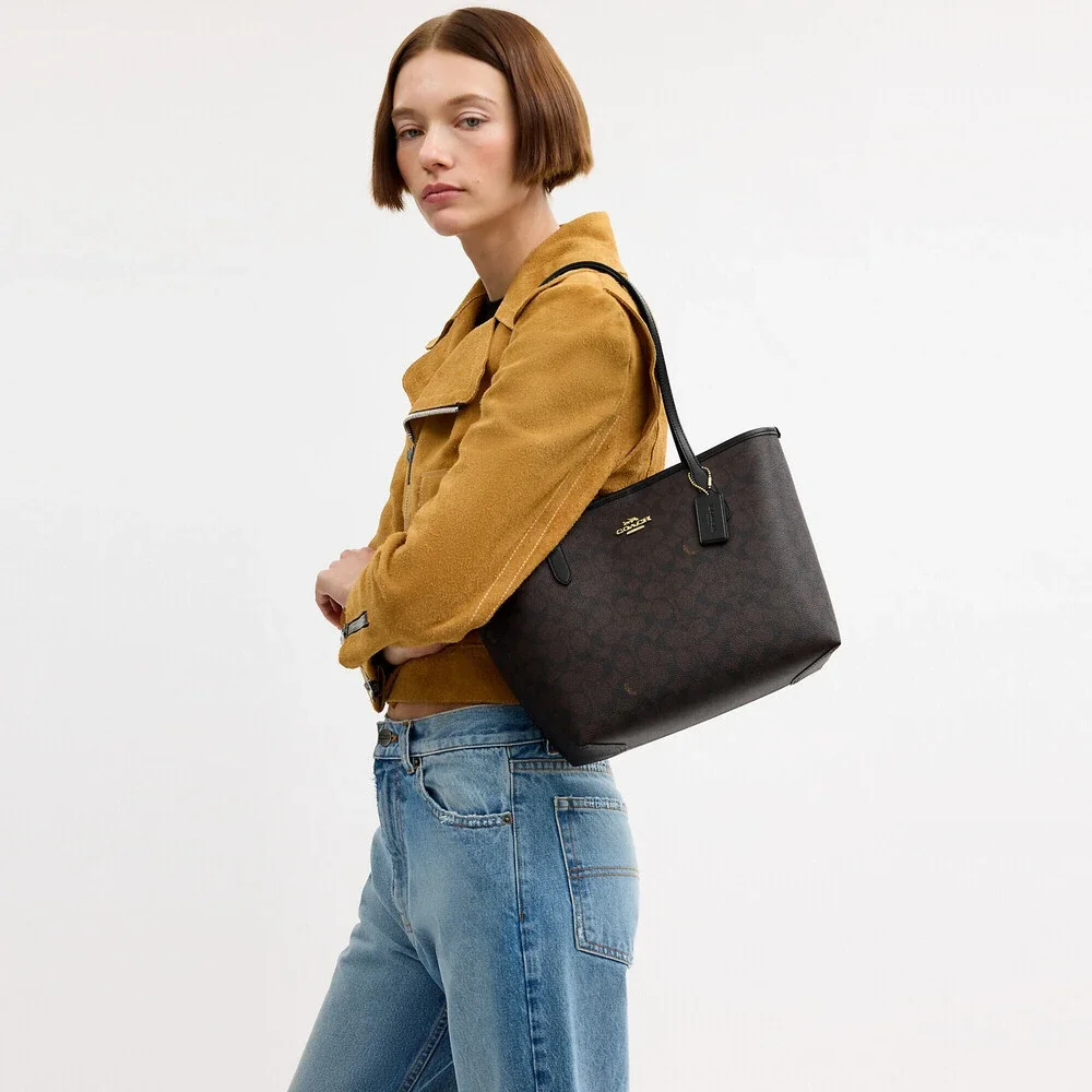 Coach signature coated
