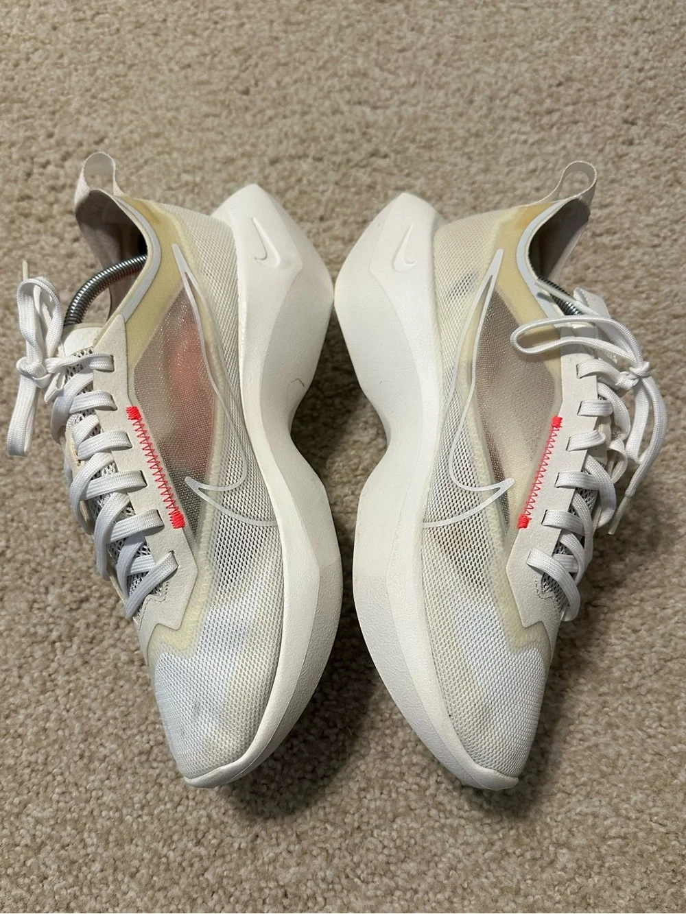 Nike women vista