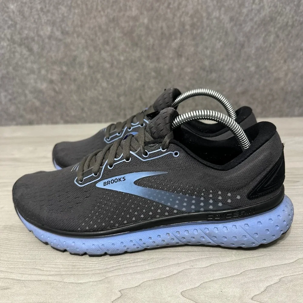 Brooks lightweight running