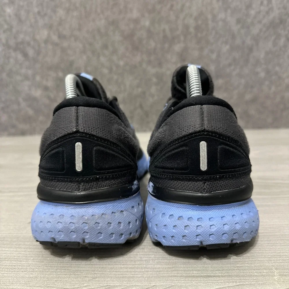 Brooks lightweight running