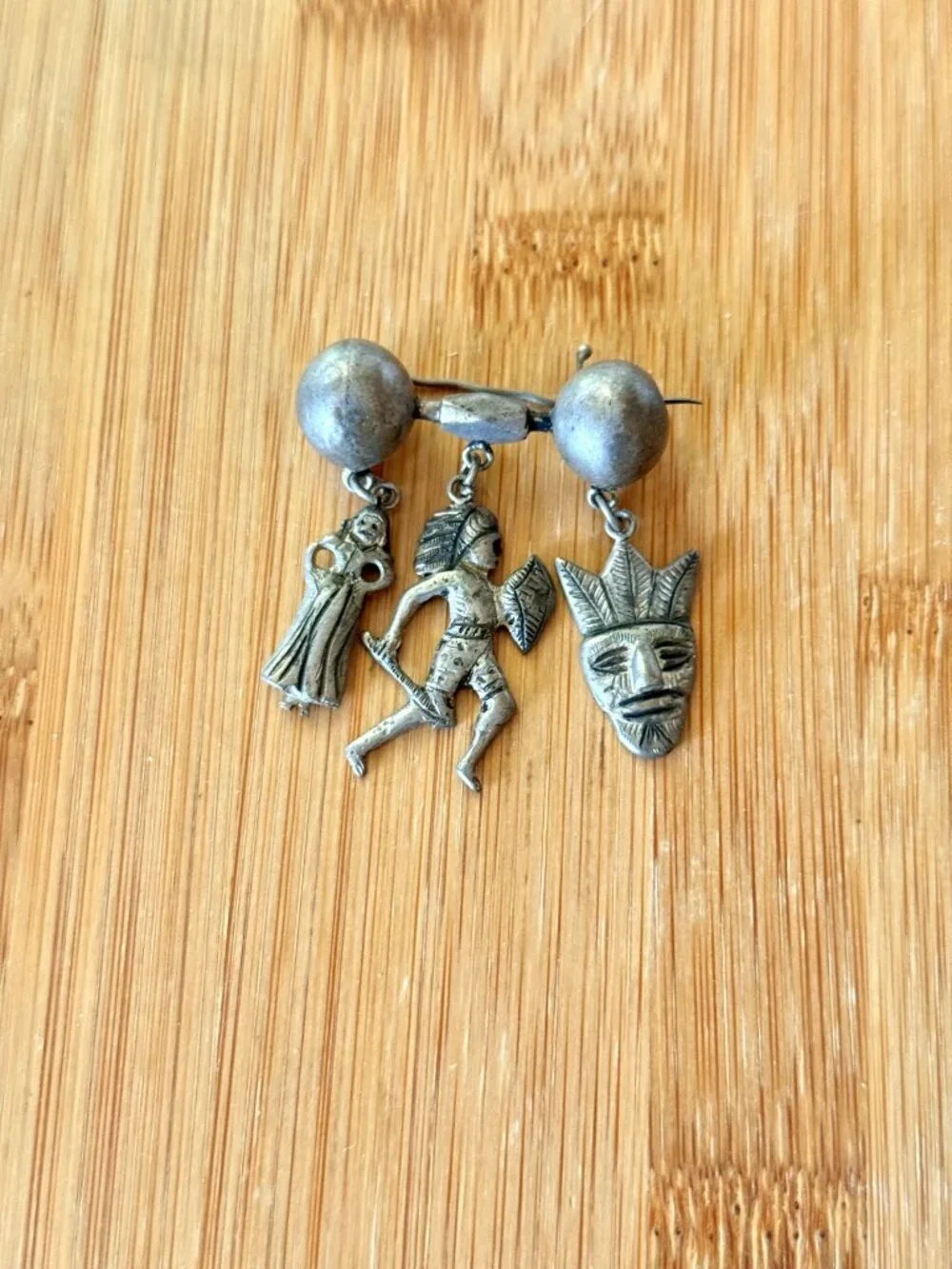 Antique Early Century 800 Silver Pin with Native American And Tribal Mask Motif