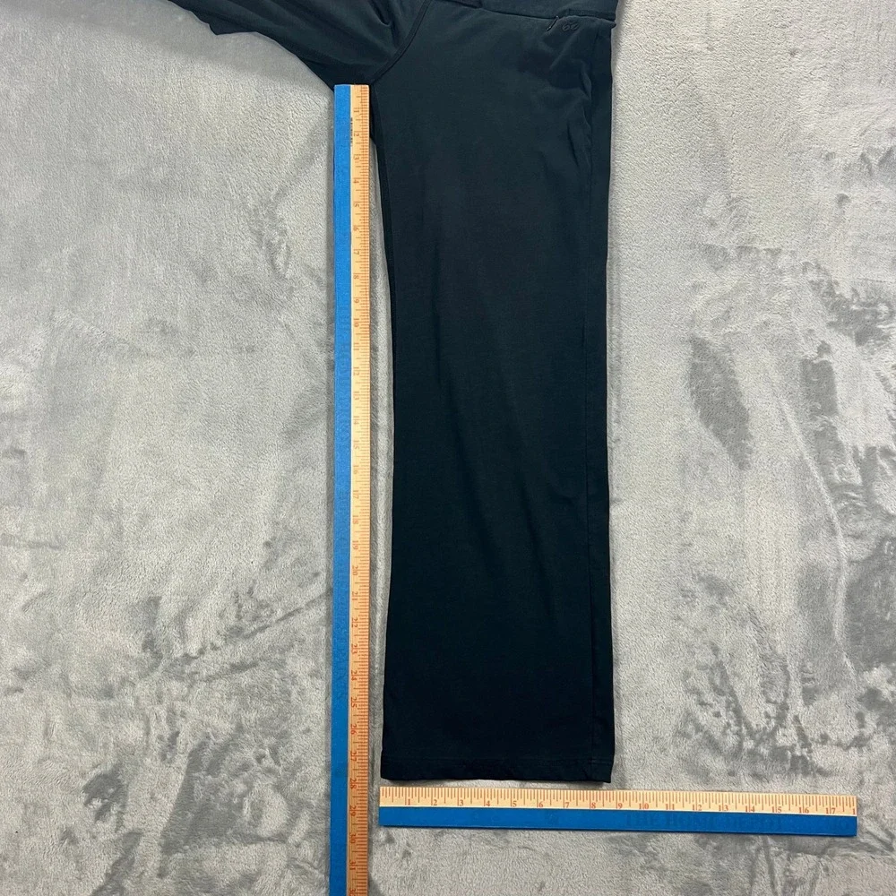 Nike yoga pants