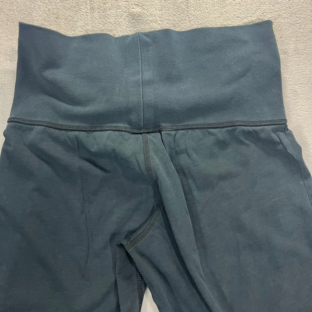 Nike yoga pants