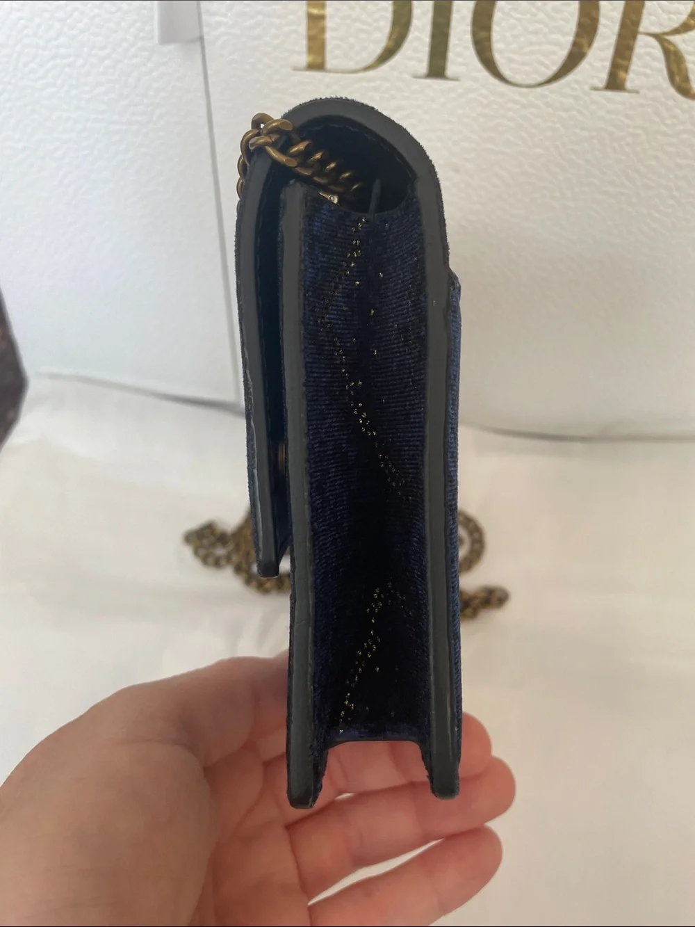 Kurt Geiger geiger clasp