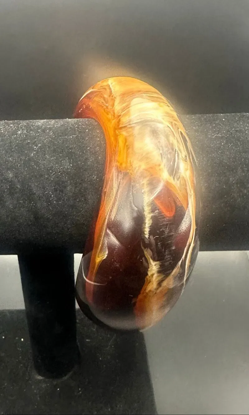 Vintage Lucite beautiful vintage