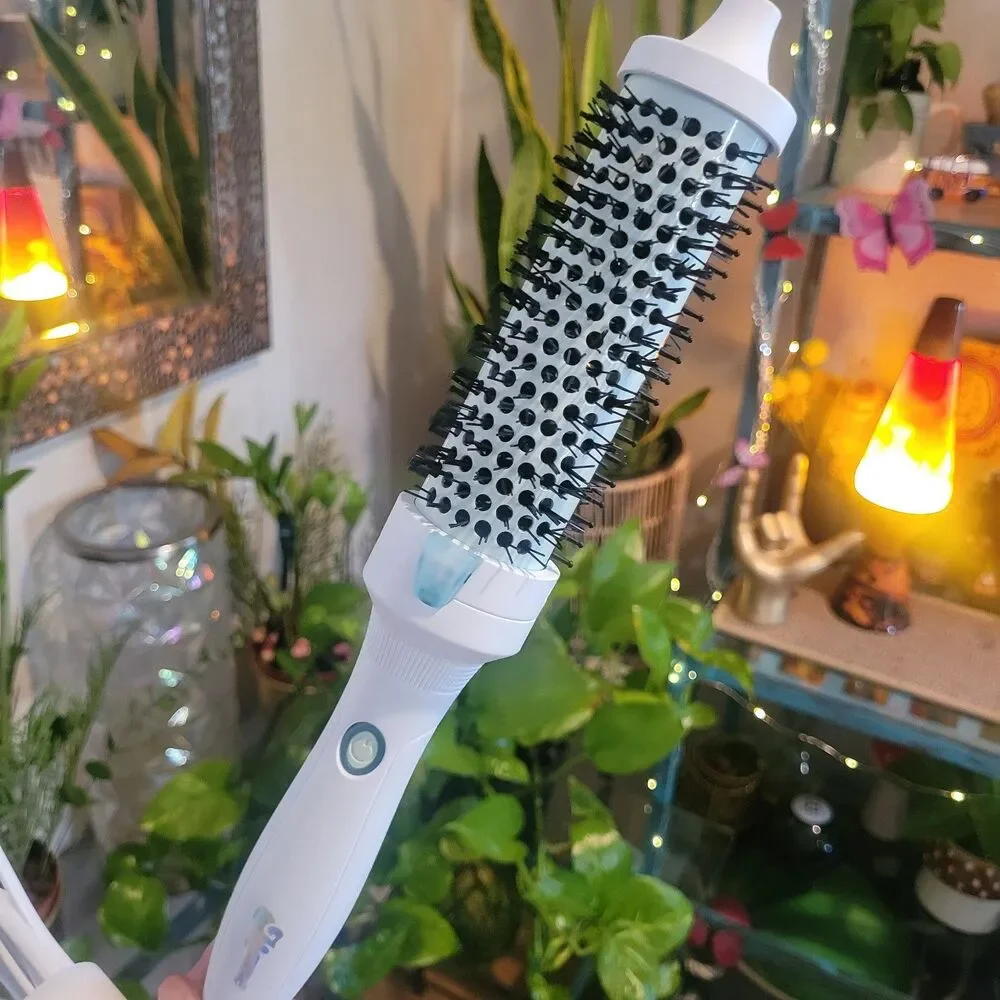Mane It's Giving Body Hot Round Brush bounce Blowout 38MM Curler Dry