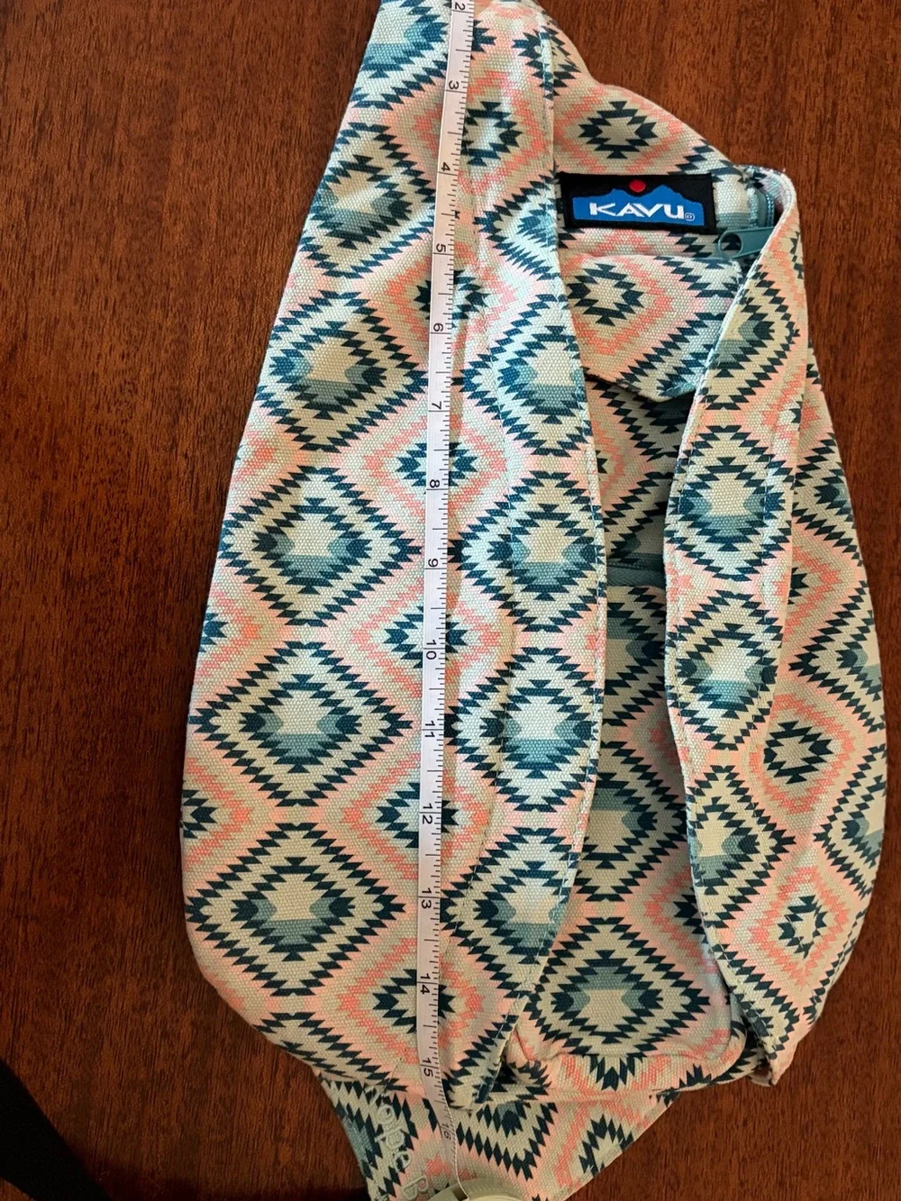 Kavu crossbody sling