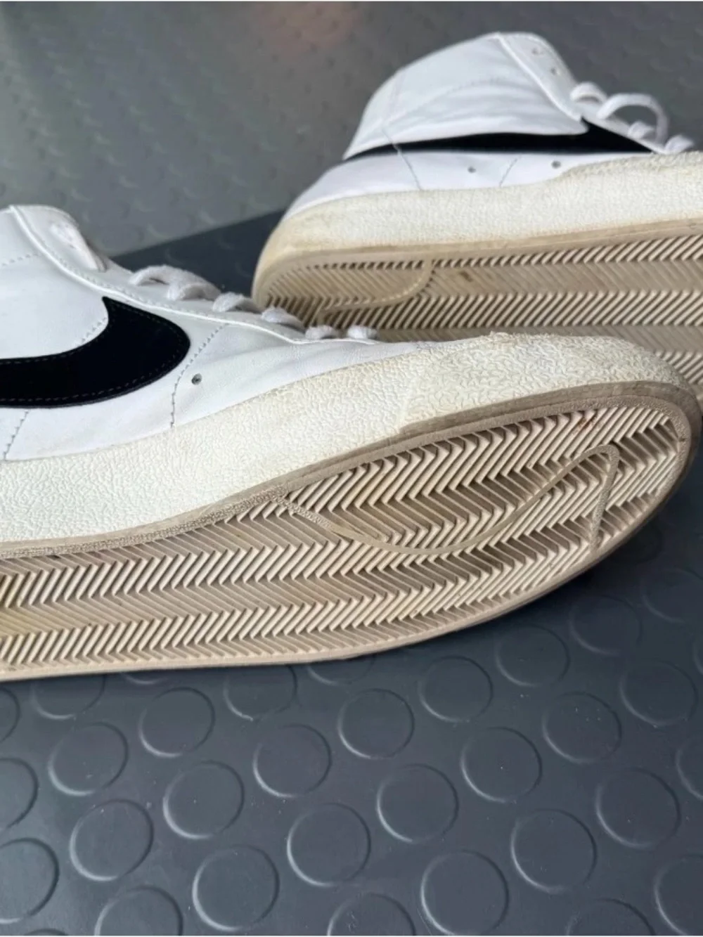 Nike pre owned